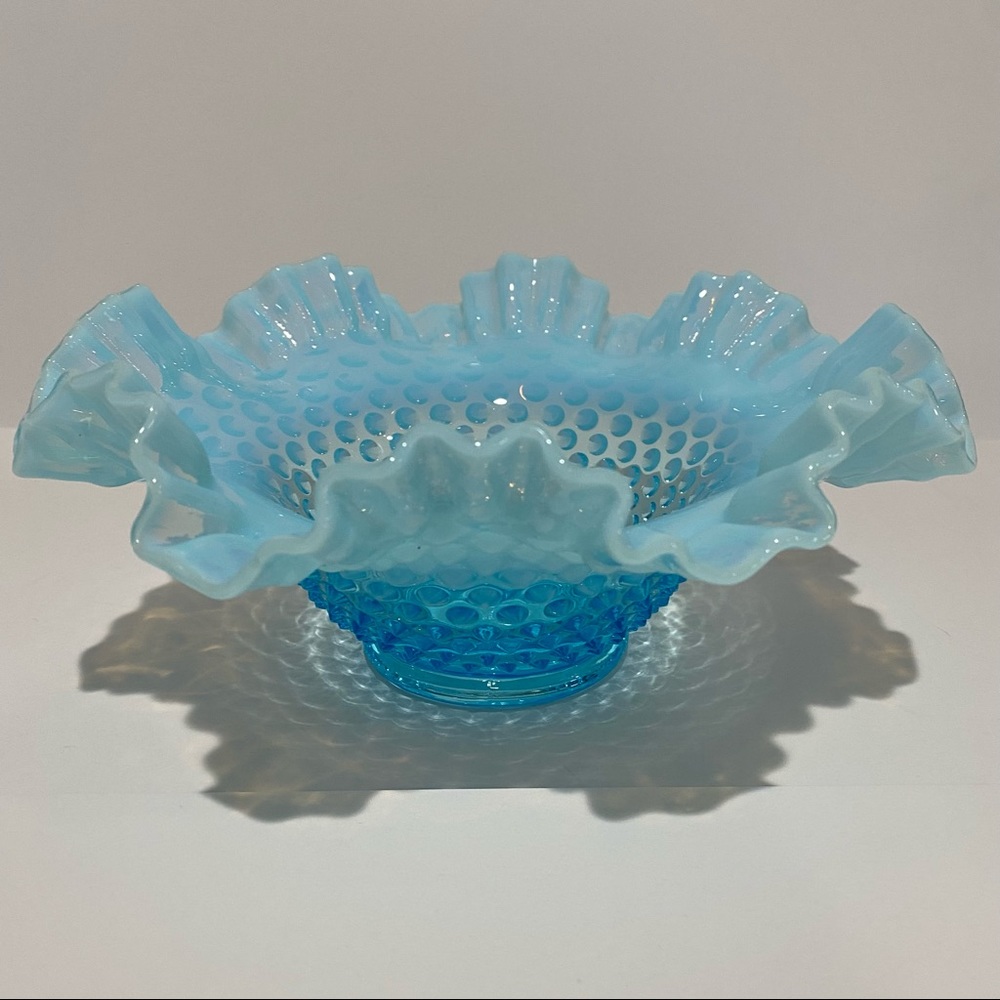 Vintage Fenton Hobnail Ruffled Edge Blue Bowl
